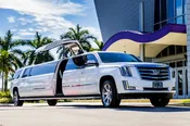 ESCALADE 2022 PARTY SET UP 20 PASSENGERS
