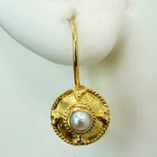 14k Alexandria Pearl Earrings