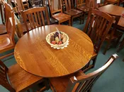 42″ round table with norfolk single Pedestal