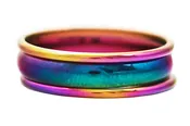 3mm Anue’nue Titanium Toe Ring with Rainbow *IP w/ 1mm Anu’nue Titanium Accent Rings with Rainbow *IP