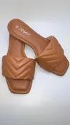 ARREY FLAT SANDALS