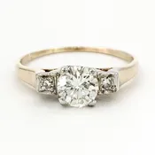 Vintage 14 Karat Gold Engagement Ring With 0.45 Carat Round Brilliant Cut Diamond EGL – I VS2