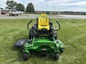 2025 John-Deere Z930M