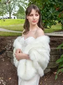 20" wide light ivory faux fur wrap with darker tips